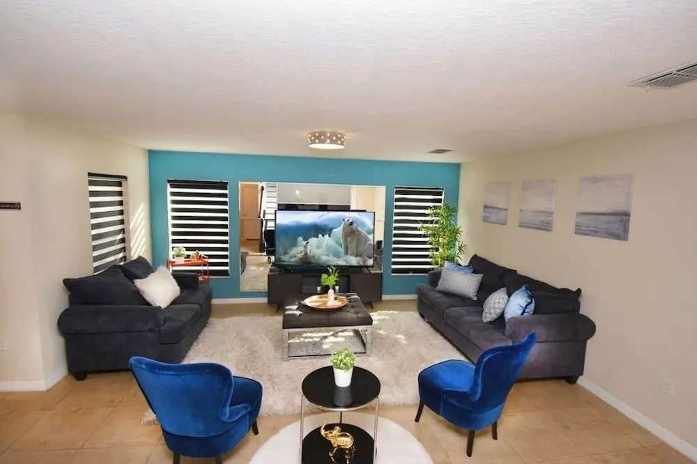 1705vp 4 Bedroom Home by RedAwning