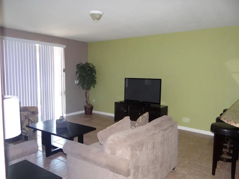 FLORIDA EXCLUSIVE MANAGEMENT Kissimmee