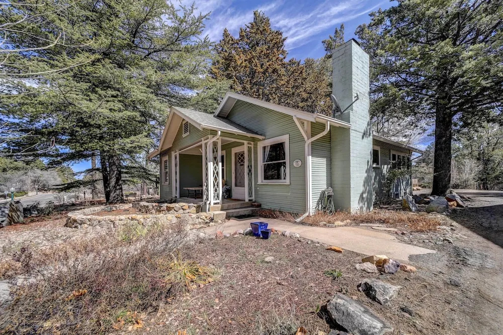 Historic Prescott Home w/ Yard & Fire Pit