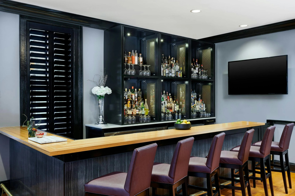 Inn at Carnall Hall