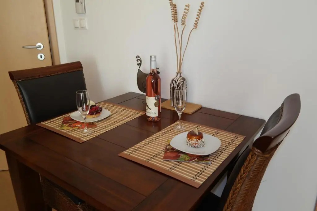 Aramis 3 Apartments