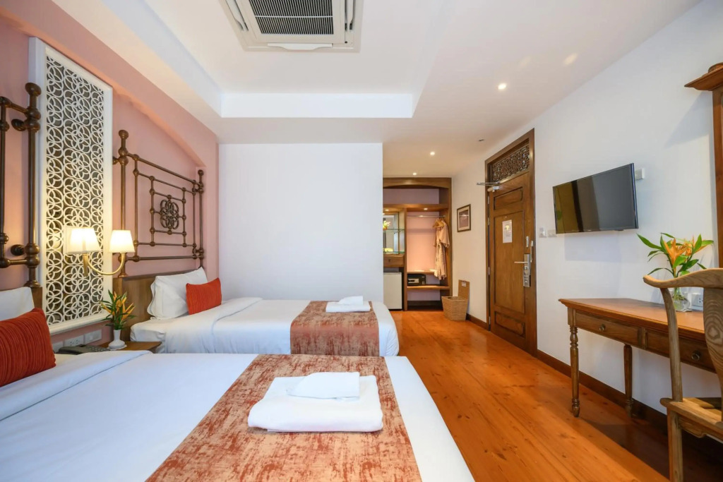 WOO Gallery & Boutique hotel