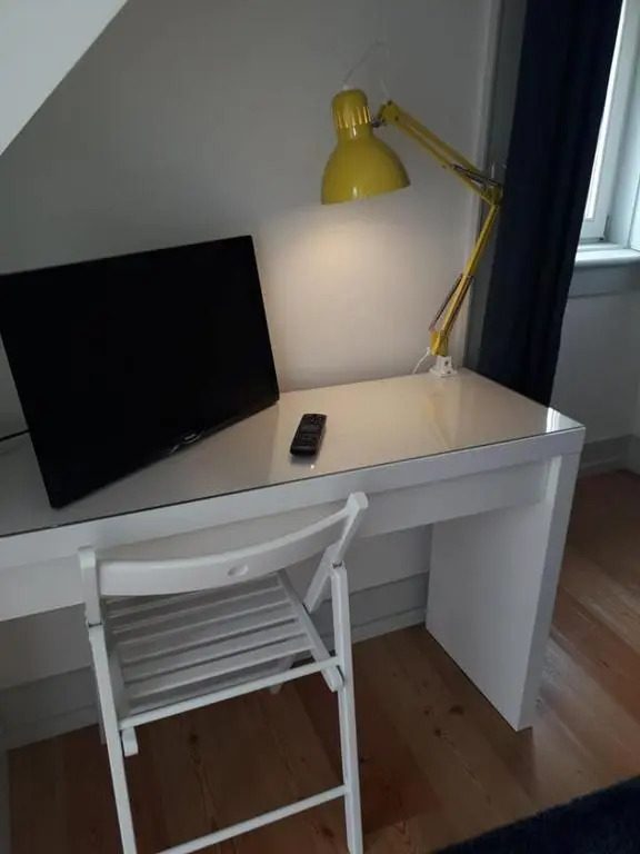 Lisbon, Wifi, AC