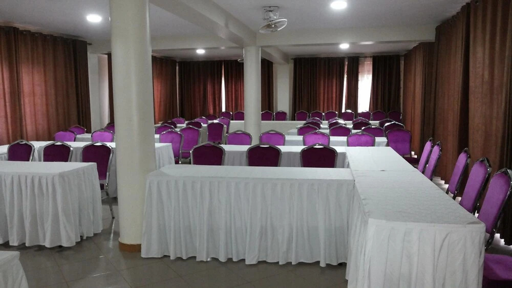 Makan Hill Resort Hotel