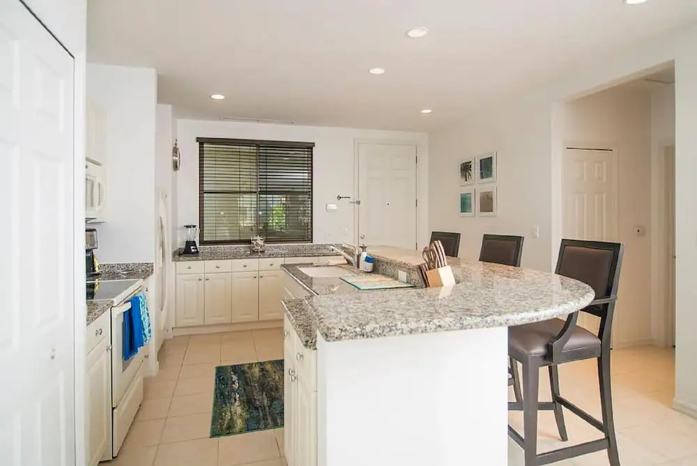 Air-conditioned 2 Bedroom Condo Pacifico L-106
