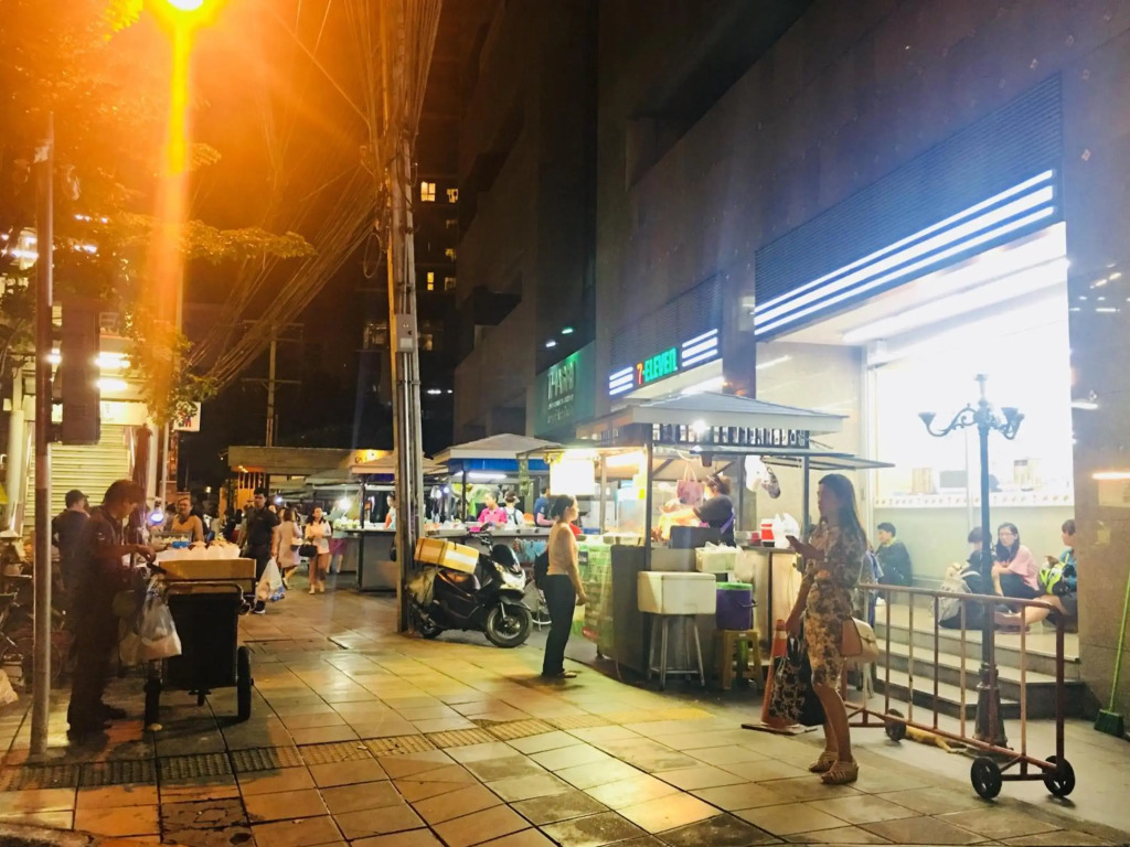 Bangkok Sanookdee Hostel
