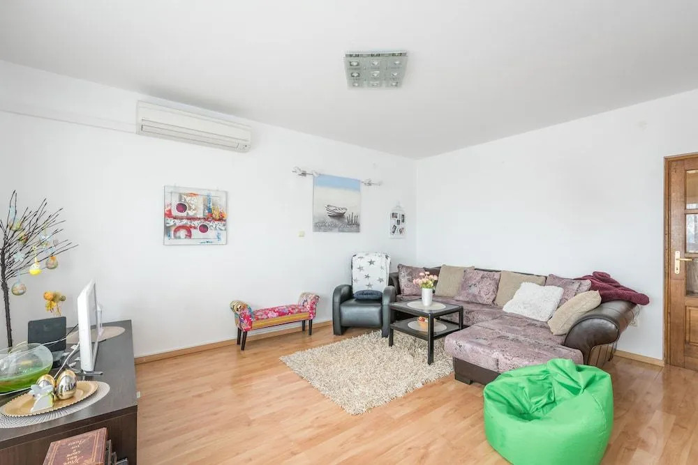 Apartment PiaGo