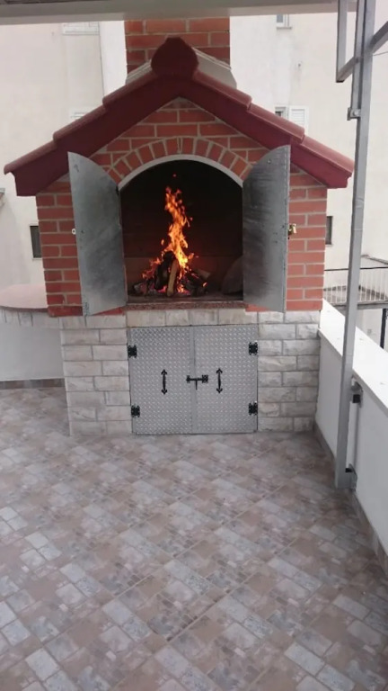 Tihi Val Apartments