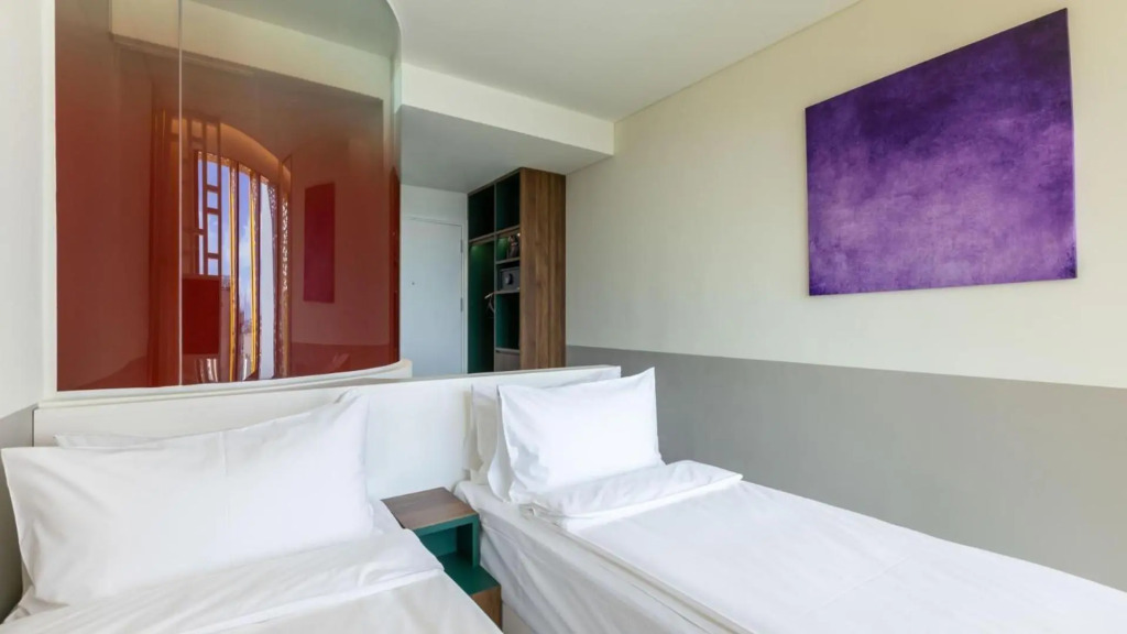 Wink Hotel
