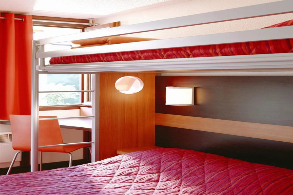 Premiere Classe Paris Ouest - Nanterre - La Defense