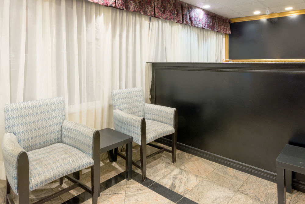 Knights Inn Barrie