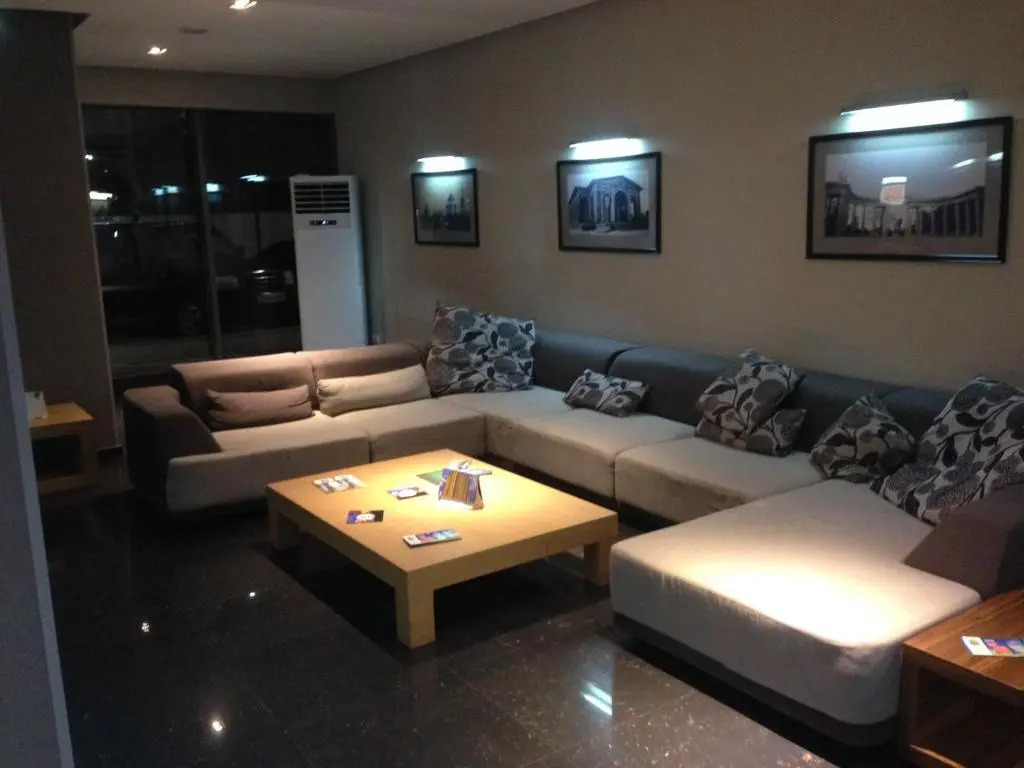 Studio Apartment On Khimshiashvili 15