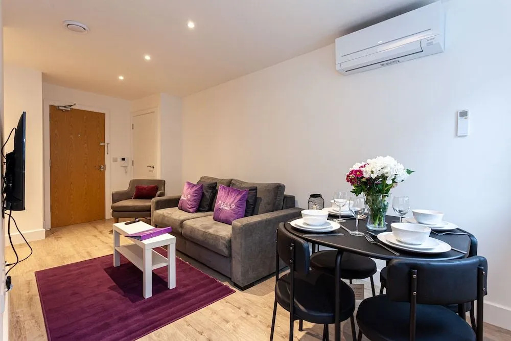 Pillo Rooms Serviced Apartments - Manchester