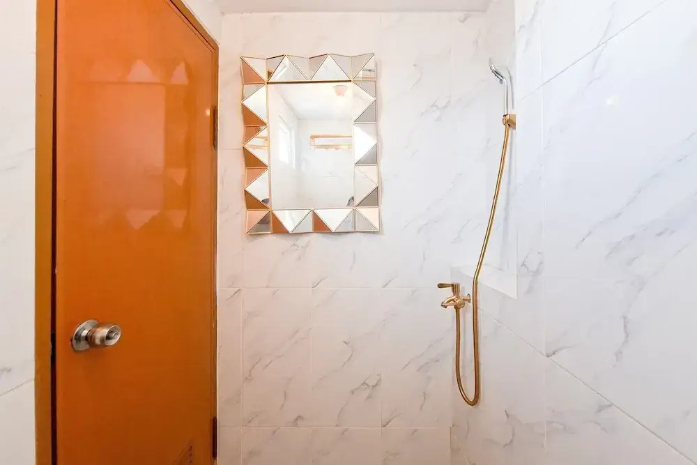 Classic Studio At Loftvilles City Apartment