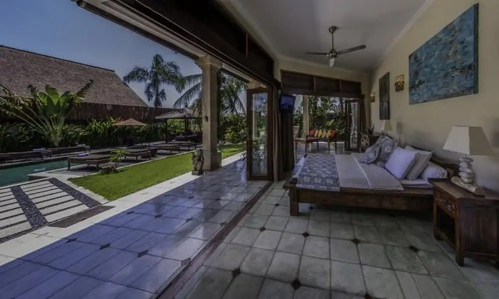 Villa Anyar
