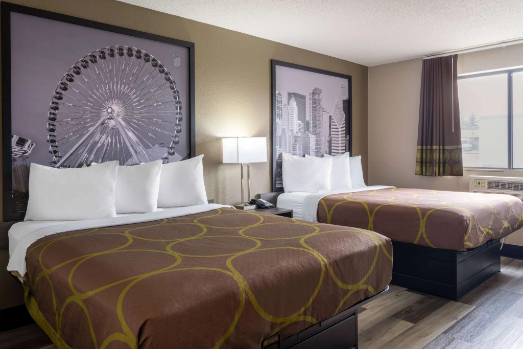 Super 8 by Wyndham Merrillville