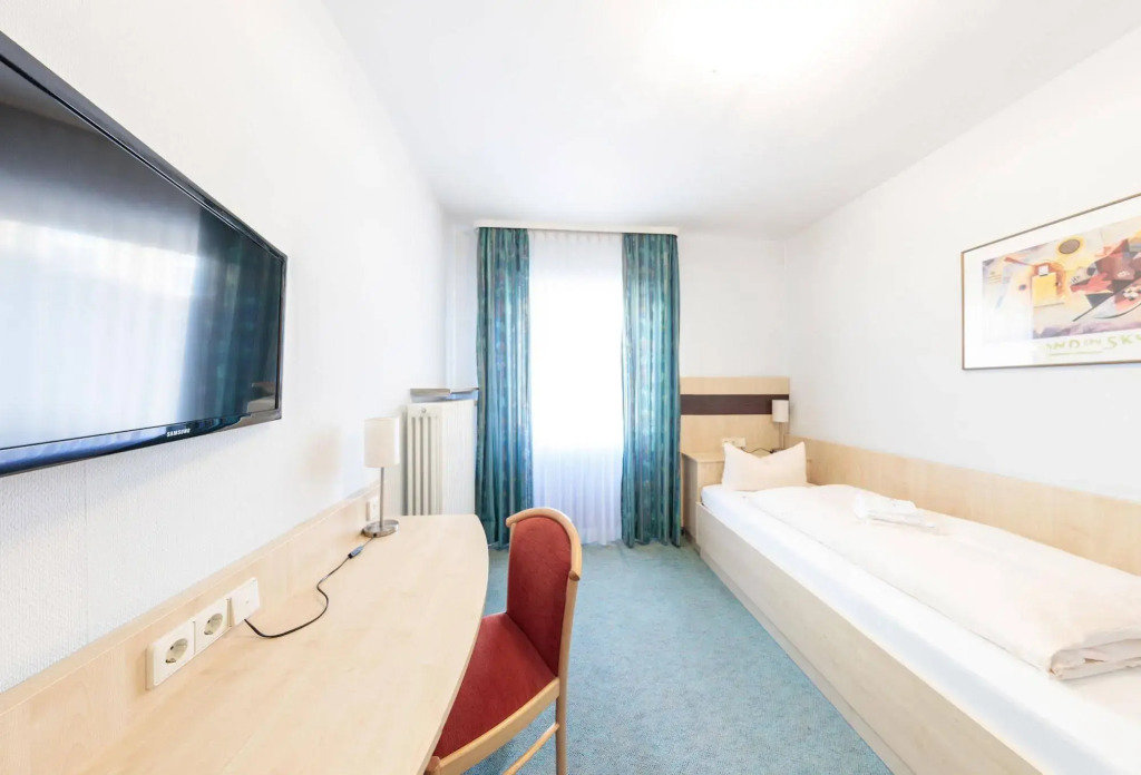 Hotel Central Hauptbahnhof