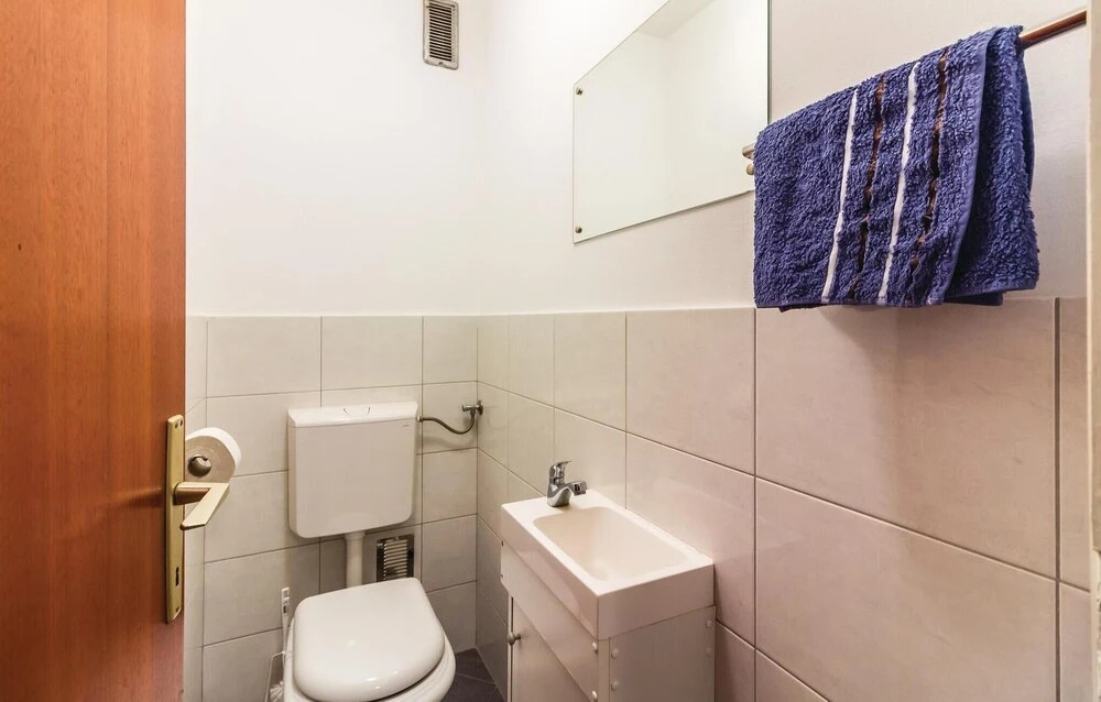 Awesome Home in Pula With Wifi and 2 Bedrooms