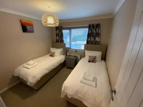 8 Glamaig Place