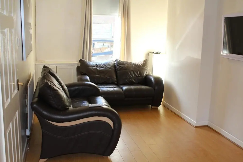 59 Woodvale Street Holiday Home