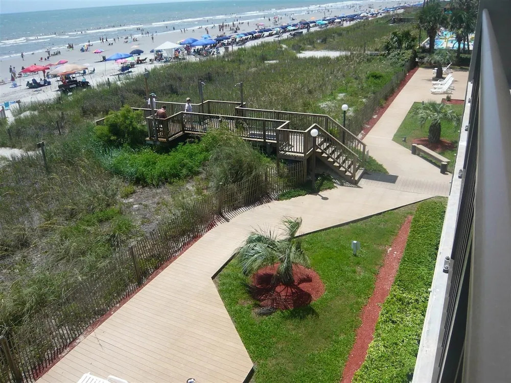 Sea Winds #707 Ocean Front (E) by RedAwning