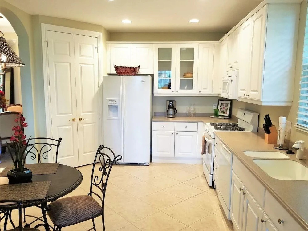 Cascada Way Condo