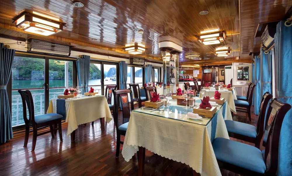 Charm Boutique Cruise