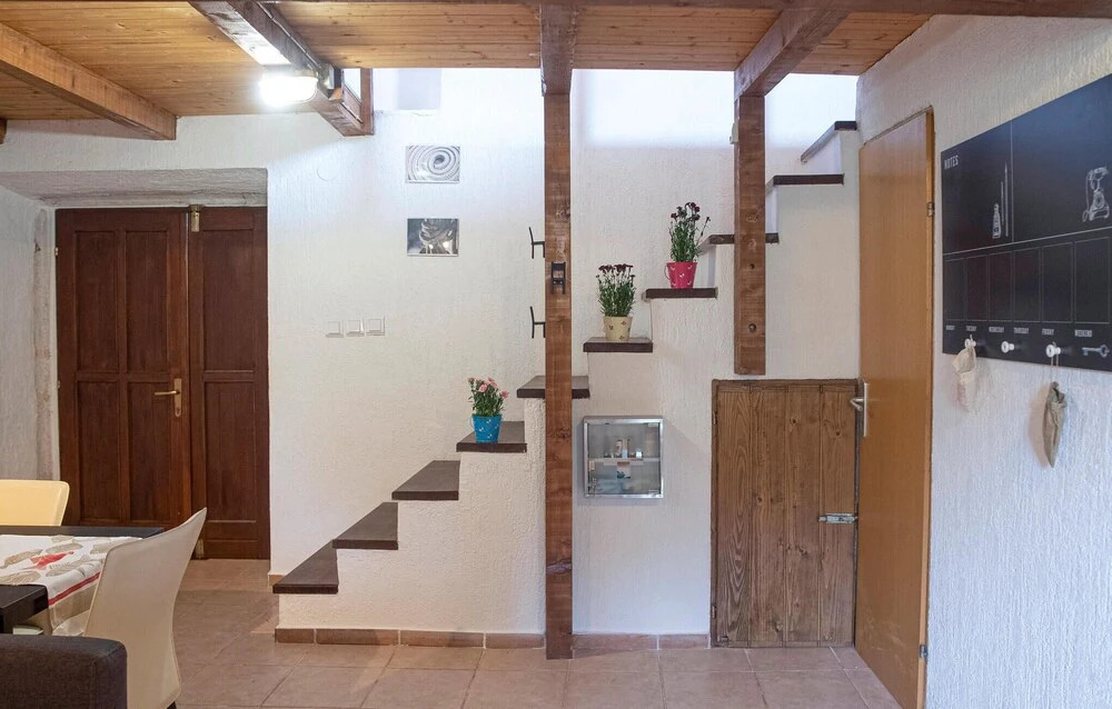 Beautiful Home in Rava With Wifi and 1 Bedrooms