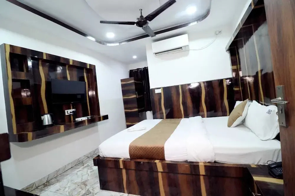 FabHotel Best Buy