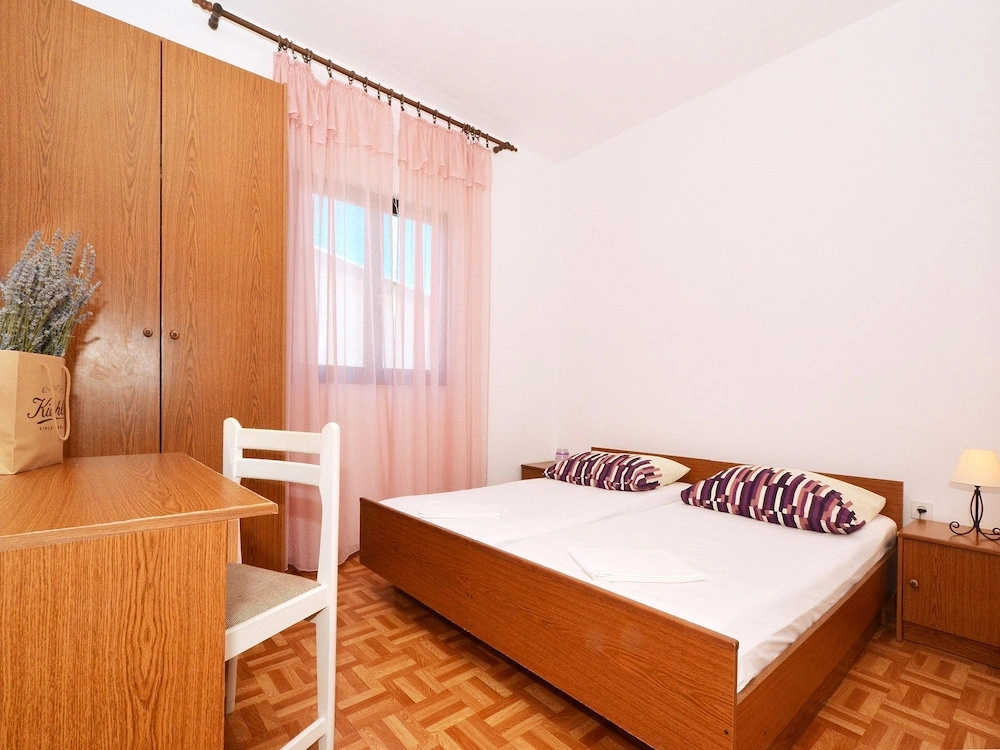 Apartments Petar