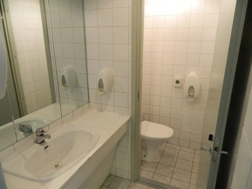 Center Hotel