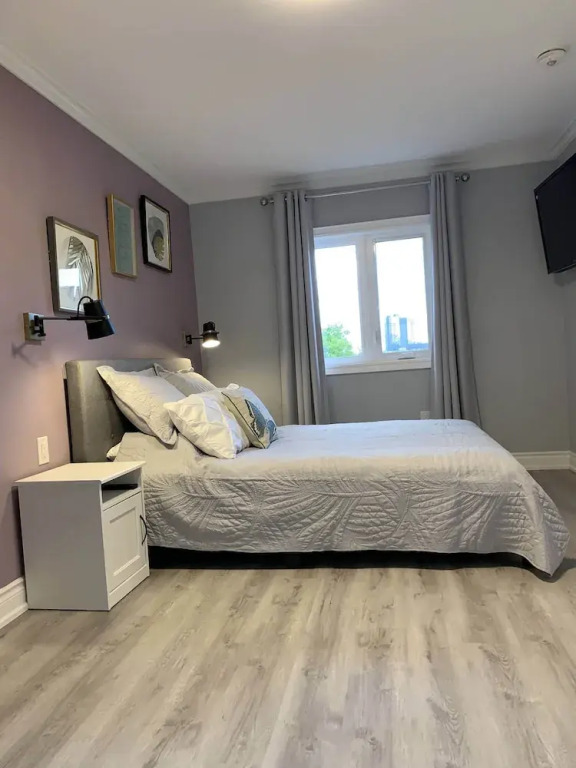Ambiance by the Falls Cozy Suite