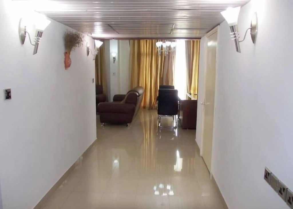 Mg Way Hotel