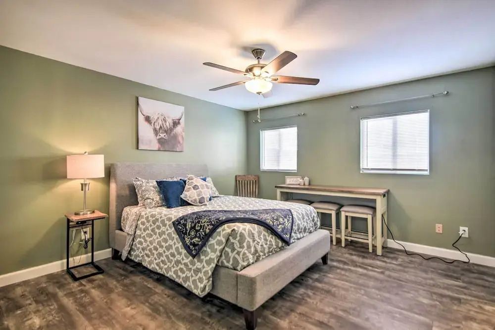 Loveland Duplex w/ Large Yard: 2 Mi to Dtwn