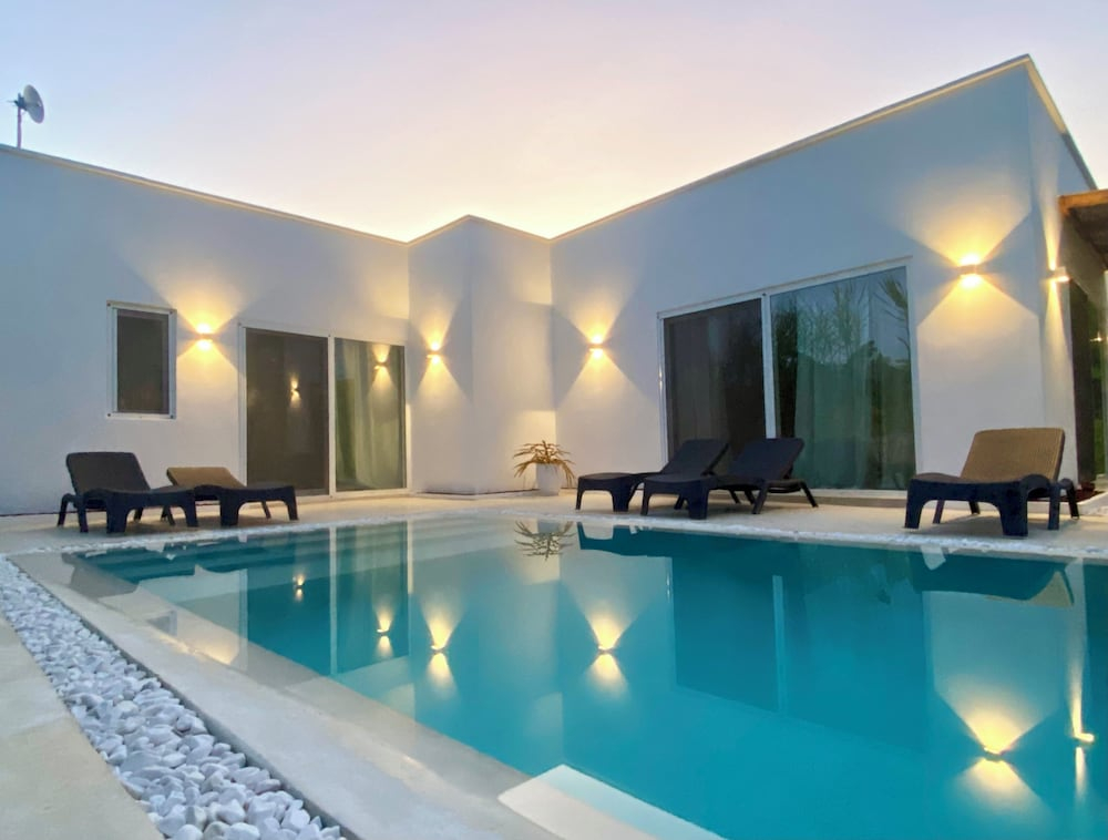 Luxury Lions Villas Zanzibar - with Private Cook&Infinity Pools