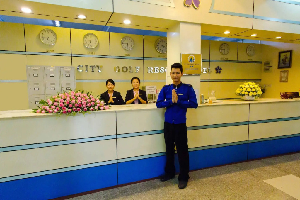 City Golf Resort Hotel