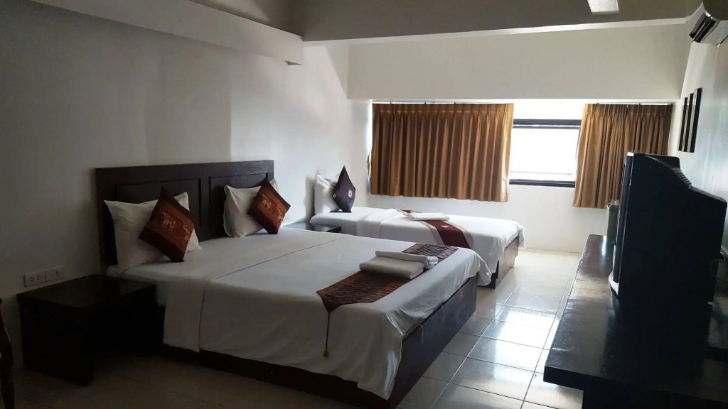 Chaweng Palace