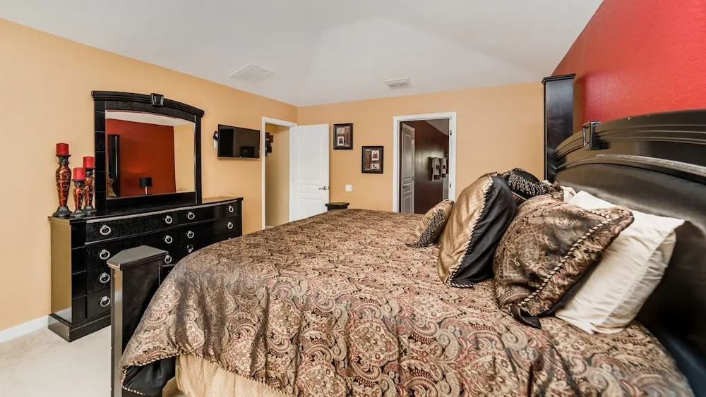 Huge 6BR Home in Windsor Hills Resort