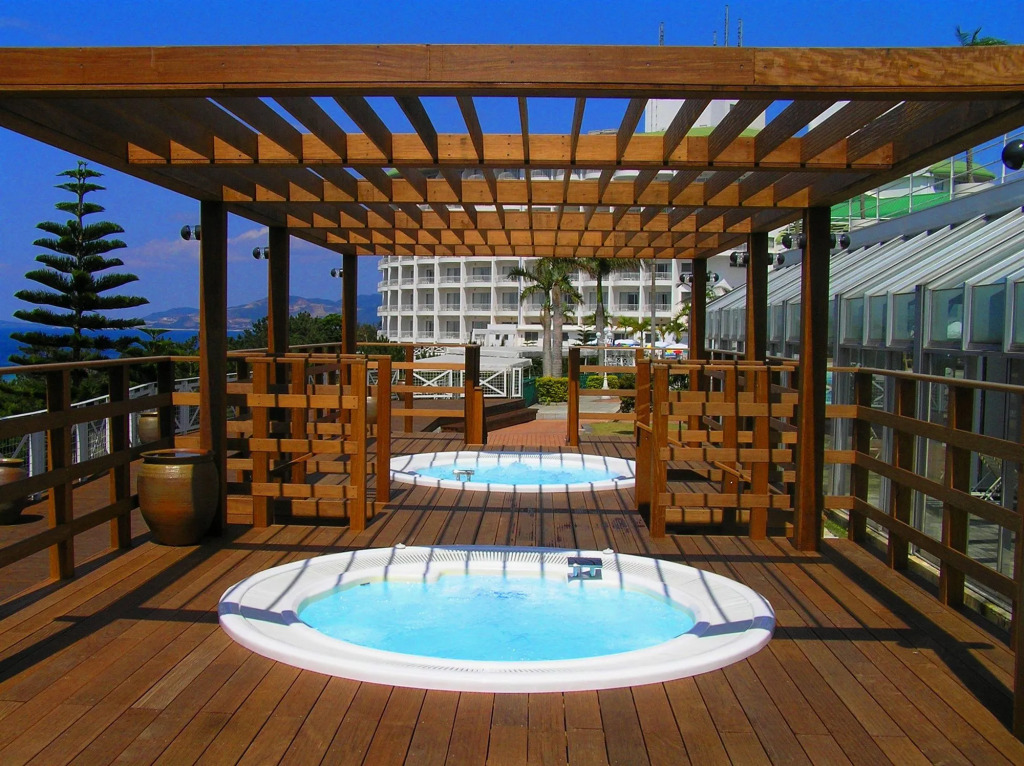 Okinawa Kariyushi Beach Resort Ocean Spa