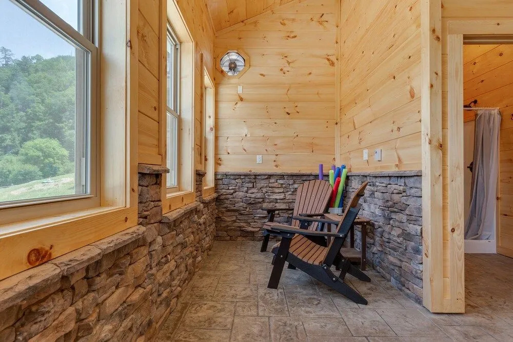 Waldens Creek Lodge
