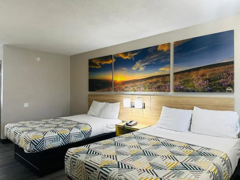 Days Inn by Wyndham Kansas City Northeast