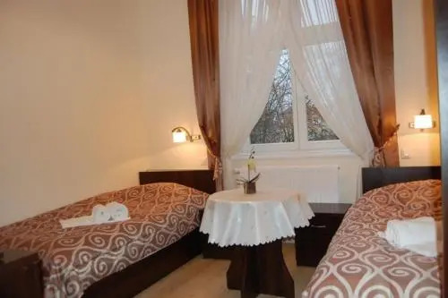Solanki Medical SPA