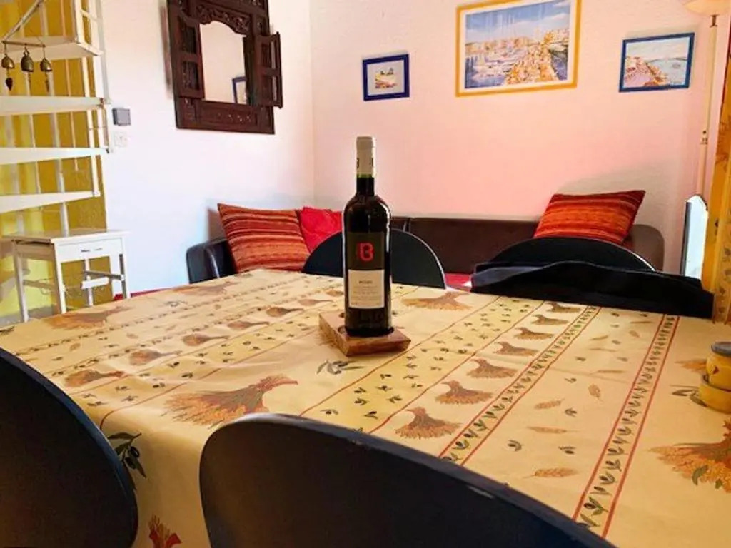 Villa climatisée avec parking, résidence avec piscine, Cap dAgde - FR-1-607-62