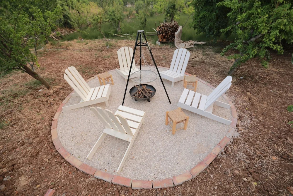 Beit Mirna Guesthouse & Chalet - Ehden