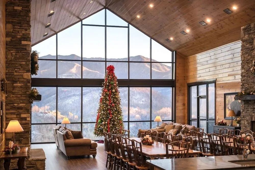 Greystone Pointe Lodge 15 Bedroom Residence by Redawning