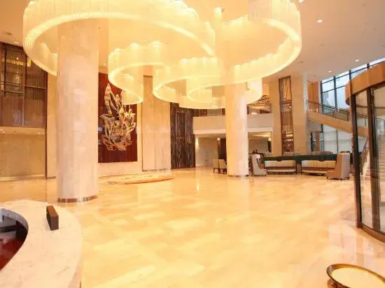 Doreen Hotel