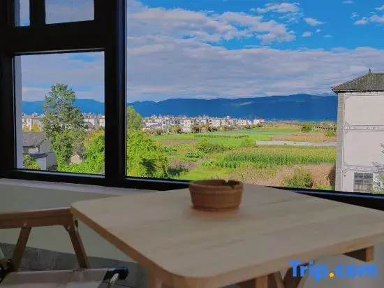 Dali Cloud Love Yun Nian Yu Boutique Homestay (Fumeiyi Branch)