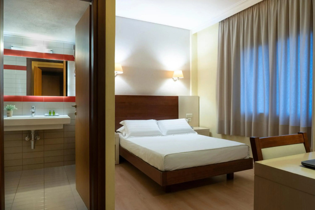 Esperia Hotel