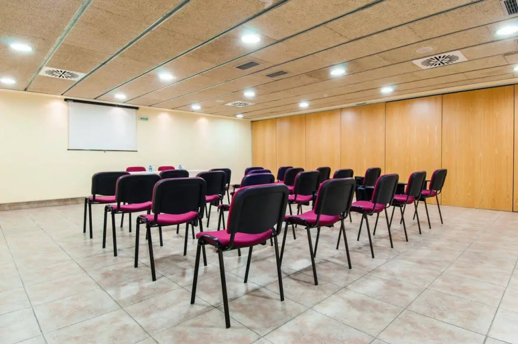 ibis Styles Pamplona Noain