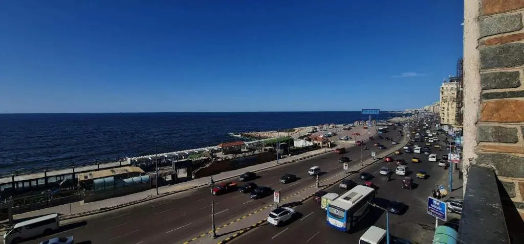 Amazing Sea View 2 bedroom apartment